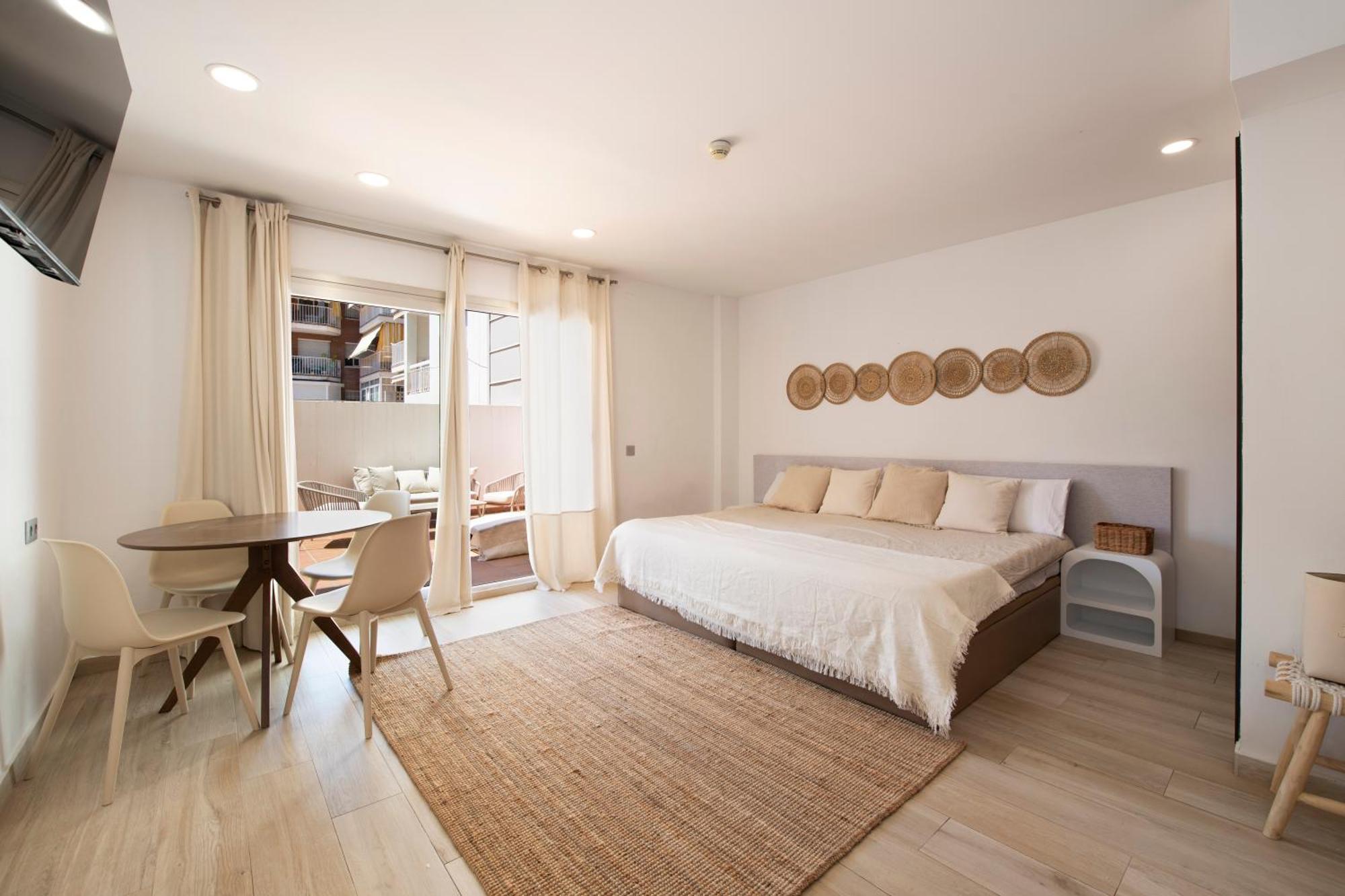 Aparthotel Centric Castelldefels Eksteriør billede