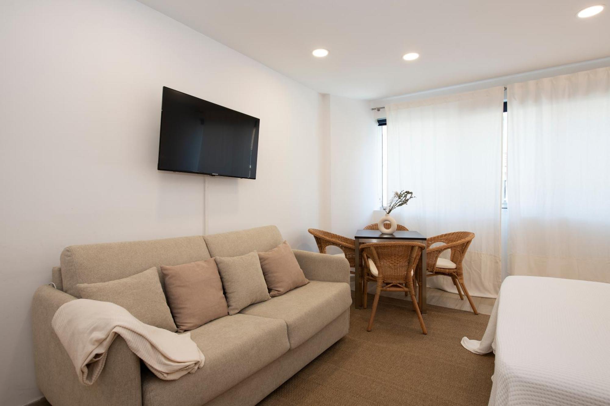 Aparthotel Centric Castelldefels Eksteriør billede